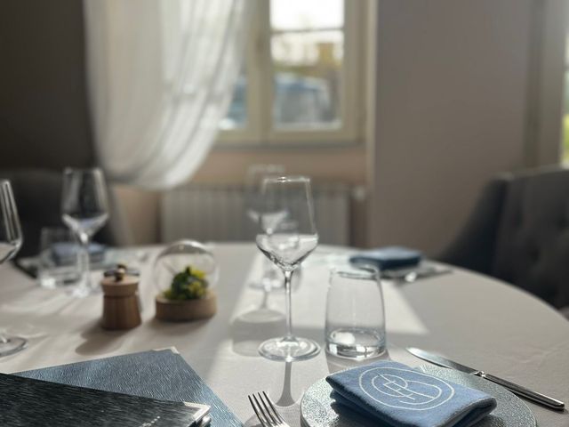 La Croix Blanche Restaurant La Croix Blanche Veuzain-Sur-Loire